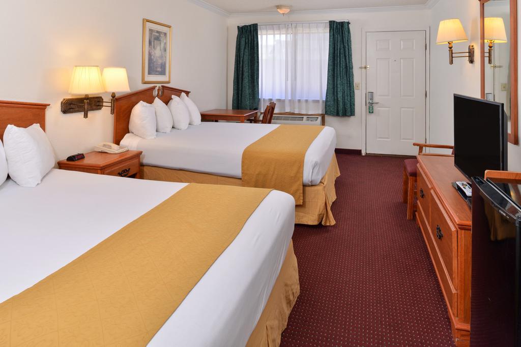 Quality Inn Klamath Falls - Crater Lake Gateway Ngoại thất bức ảnh